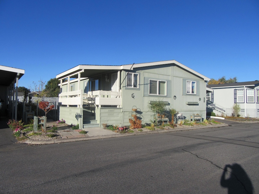 4200 Summers Ln unit 36, Klamath Falls, OR 97603 - photo 1