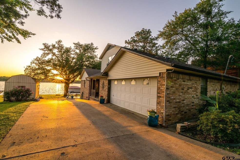 Sold • Co-Listing Agent