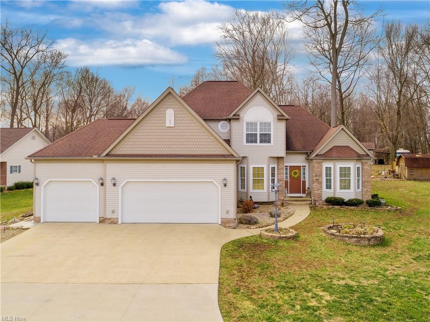 6590 Hampsher Rd, New Franklin, OH 44216 - photo 1