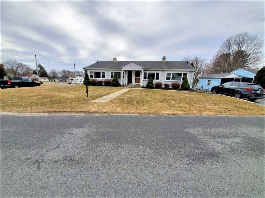 2 Valley View Dr, Cumberland, RI 02864 - photo 1