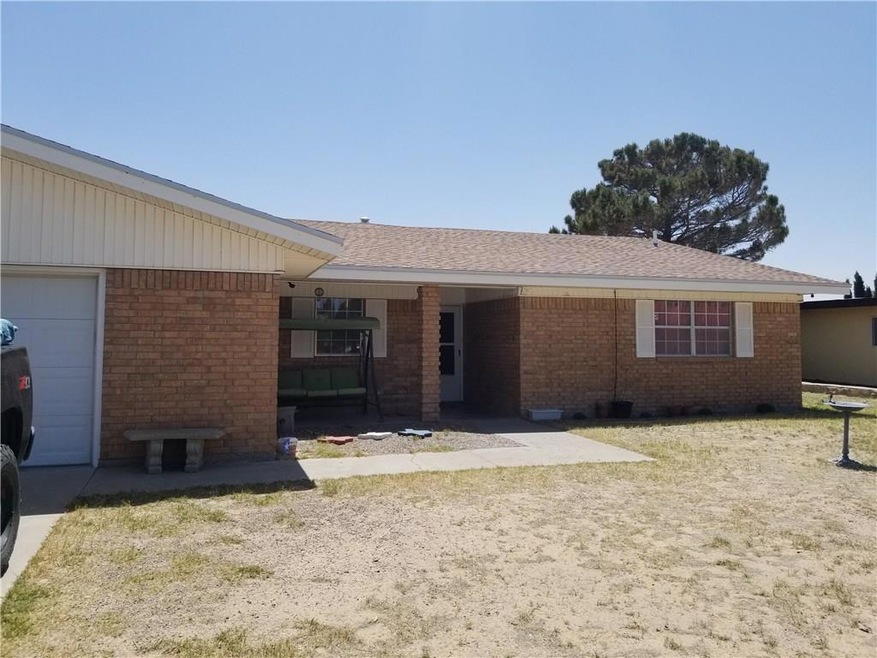 15348 Werling Ct, Horizon City, TX 79928 - photo 1