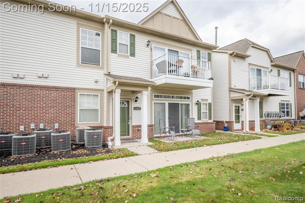 12487 First Ave S, Southgate, MI 48195 - photo 1