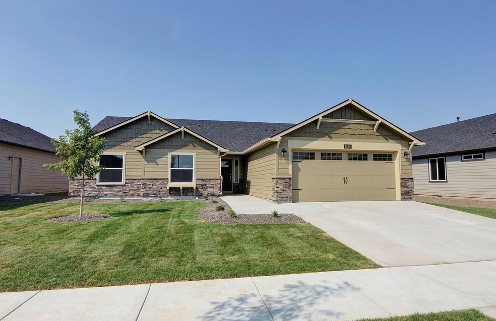 Pacific Exterior w. Masonry