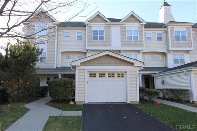 212 Highridge Ct, Peekskill, NY 10566 - photo 1