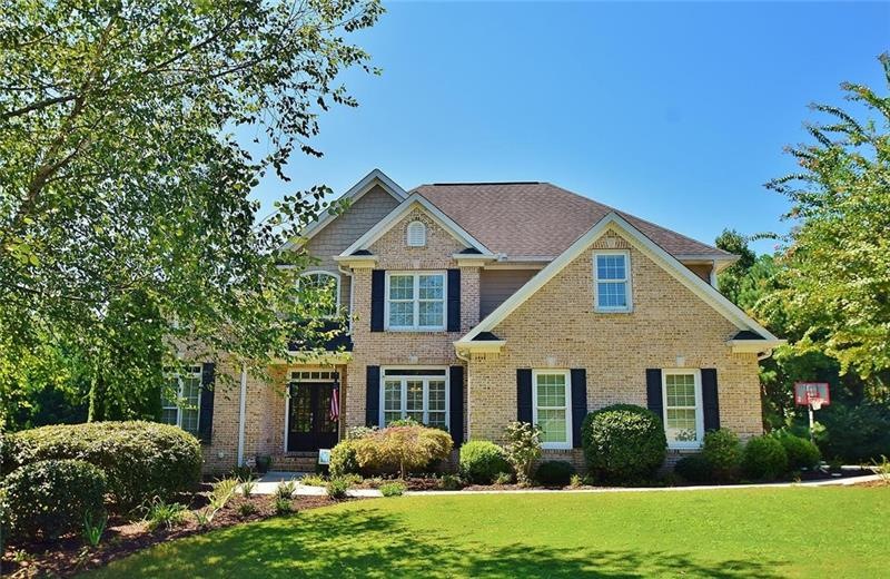 4639 Montclair Cir, Gainesville, GA 30506 - photo 1