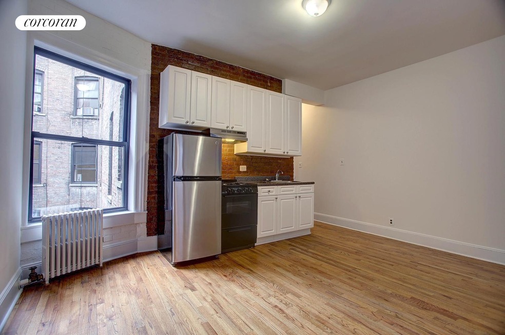 230 W 108th St unit 4C, New York, NY 10025 - photo 1