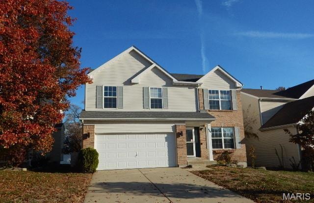 488 Fortress Ct, Saint Charles, MO 63303 - photo 1