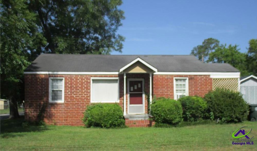 1779 Oglesby Pl