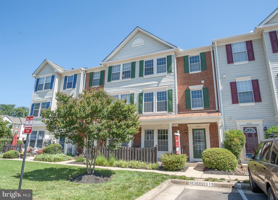 8324 Bluebird Way unit 17, Lorton, VA 22079 - photo 1