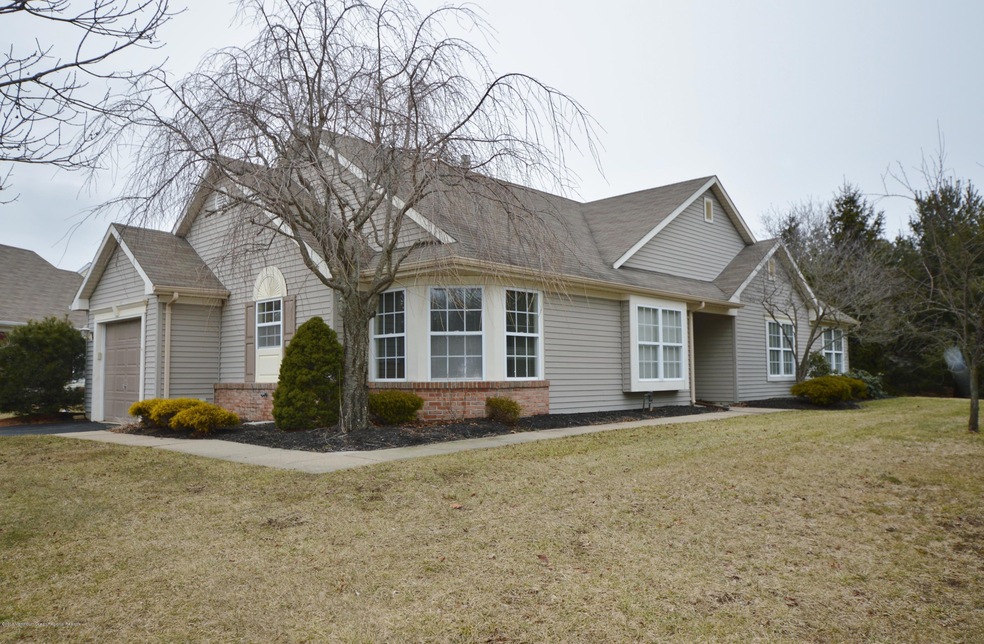 2353 W Ashfield Ct, Toms River, NJ 08755 - photo 1