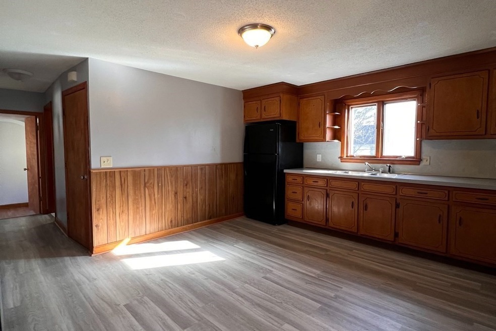 78 Plain St unit 2, Taunton, MA 02780 - photo 1