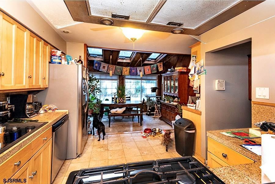 16 Violet Ln, Somers Point, NJ 08244 - photo 1