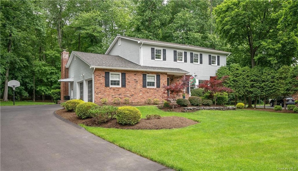 5 Sundbury Dr, New City, NY 10956 - photo 1