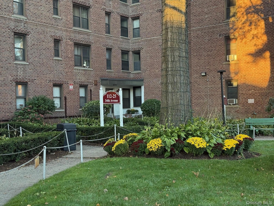 For Sale $349,000 • Co-Listing Agent