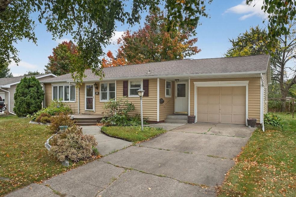 Under Contract $159,900 • Co-Listing Agent
