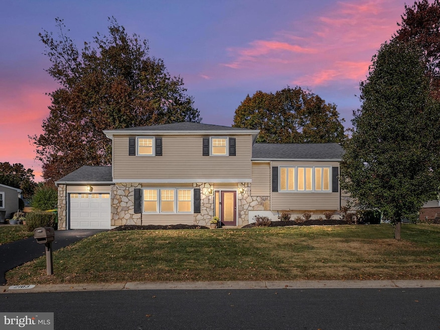 Pending $545,000 • Co-Listing Agent