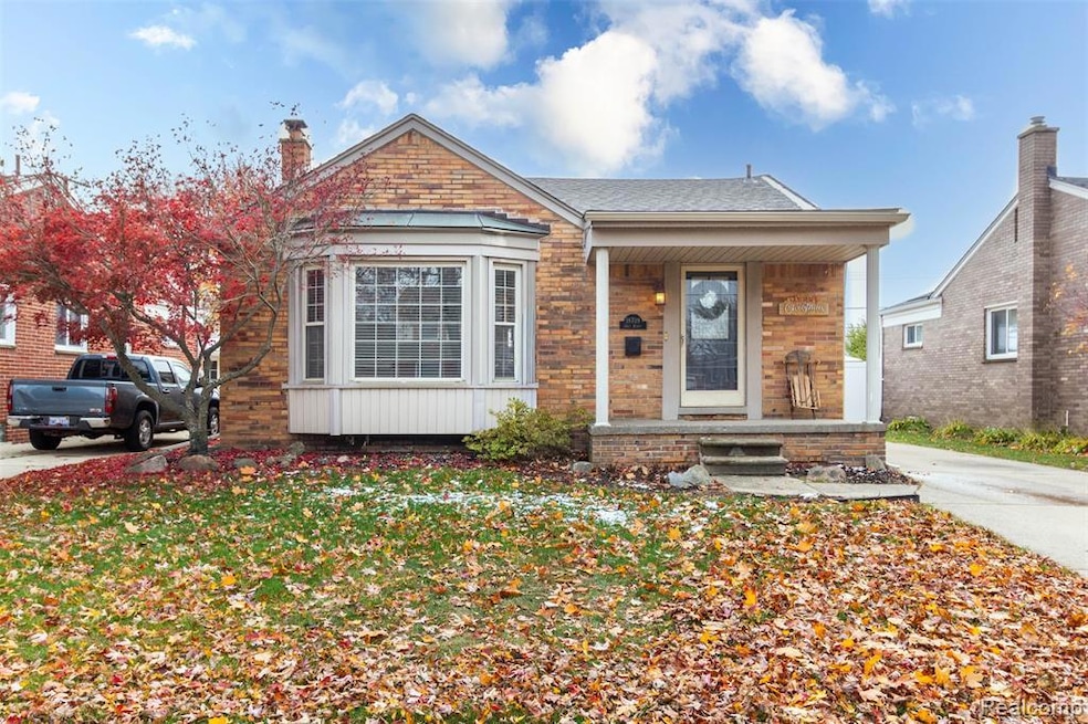 18709 Grey Ave, Allen Park, MI 48101 - photo 1