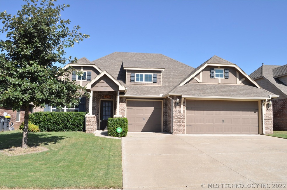 Quality full brick home with 3 car garage, sprinkl