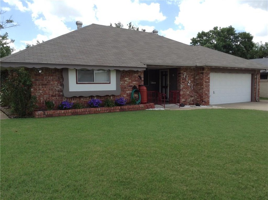 Very Pretty home with beautiful landscaping all ar