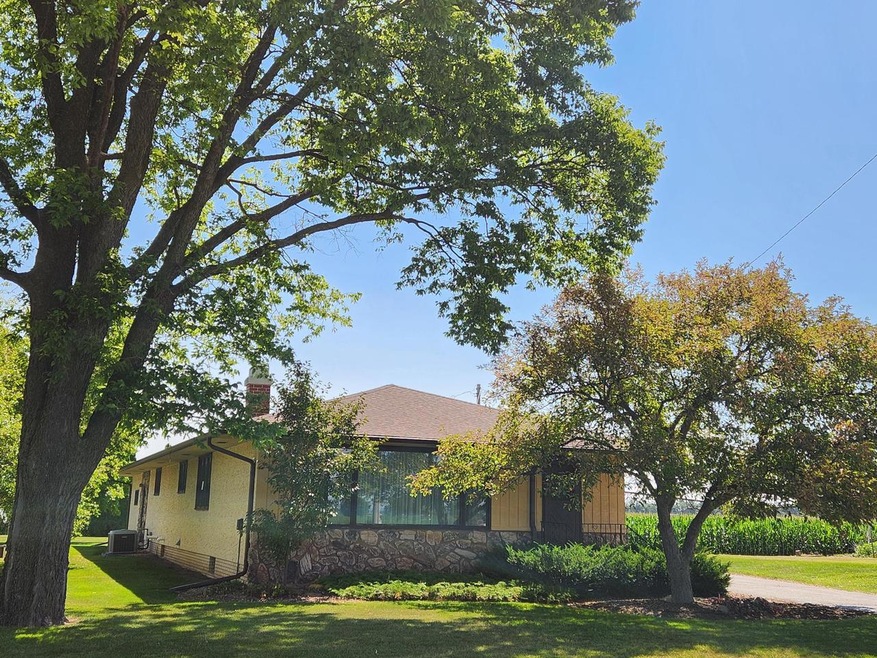 N15806 State Road 35, Trempealeau, WI 54661 - photo 1