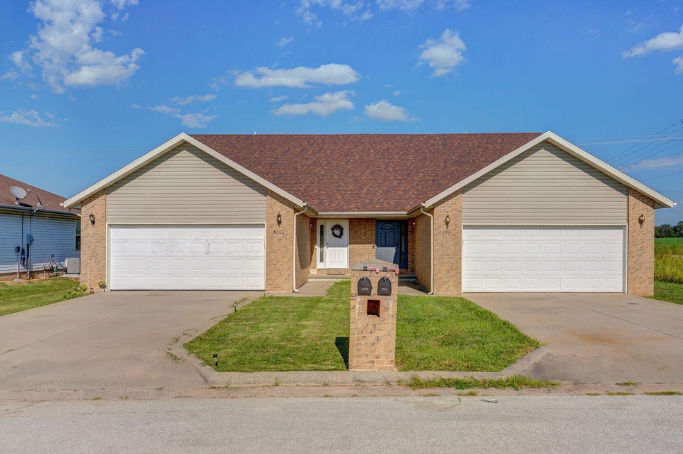 4300 Morgan Ct-2