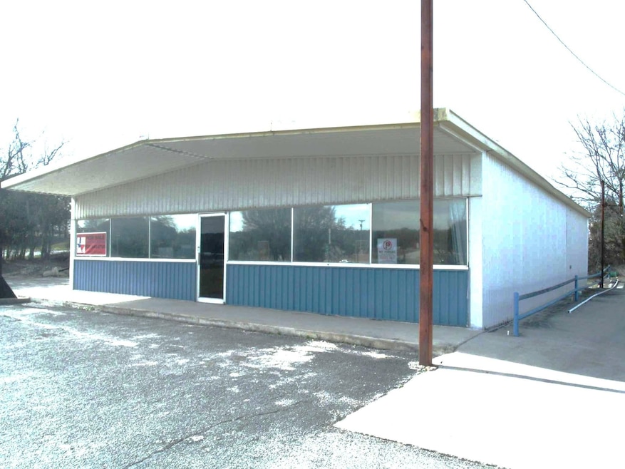 705 Commercial, Goldthwaite, TX 76844 - photo 1