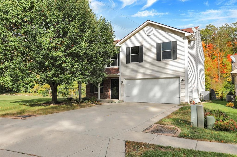 845 Charnwood Pkwy, Beech Grove, IN 46107 - photo 1