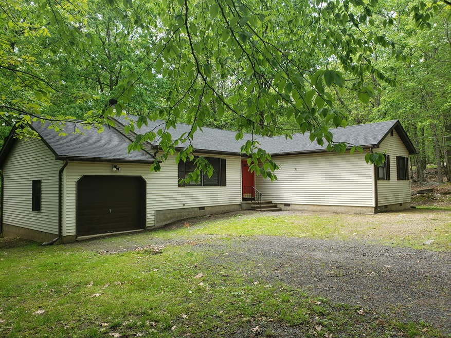 2237 Eagle Path, Bushkill, PA 18324 - photo 1