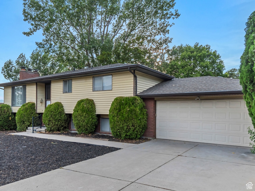 7872 Newport Way, Salt Lake City, UT 84121 - photo 1