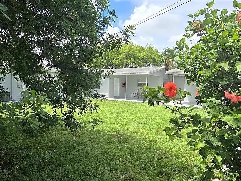 2632 NW 18th St unit 2638, Lauderhill, FL 33313 - photo 1