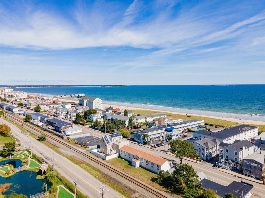 64 W Grand Ave unit 5, Old Orchard Beach, ME 04064 - photo 1