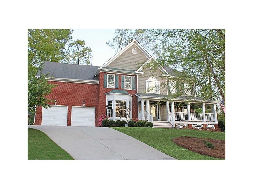 Exterior Front. Great cul-de-sac lot and a stately