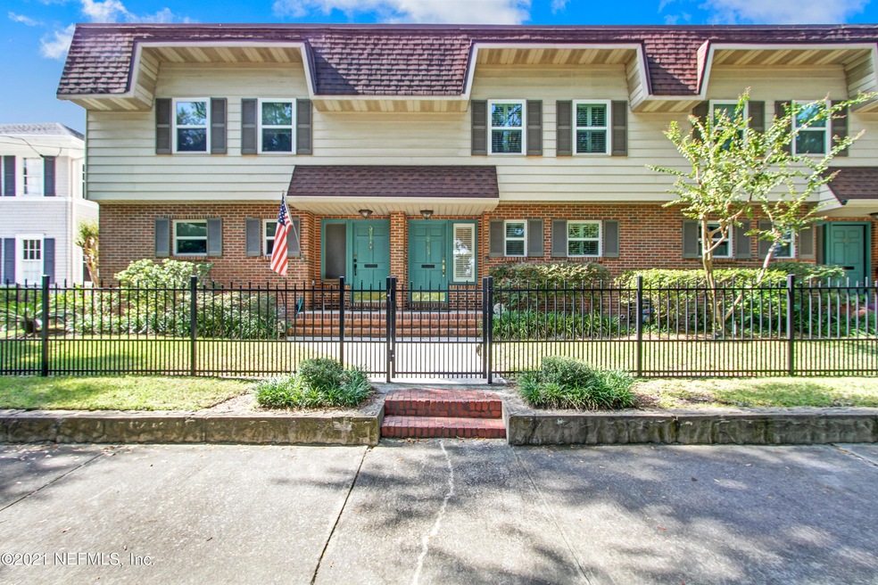 3009 Saint Johns Ave, Jacksonville, FL 32205 - photo 1