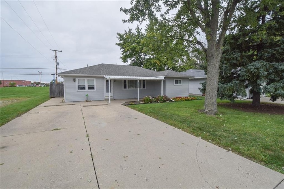 3317 N New York Ave, Muncie, IN 47304 - photo 1
