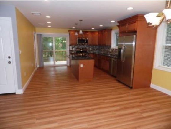 52 Clark Rd, Londonderry, NH 03053 - photo 1