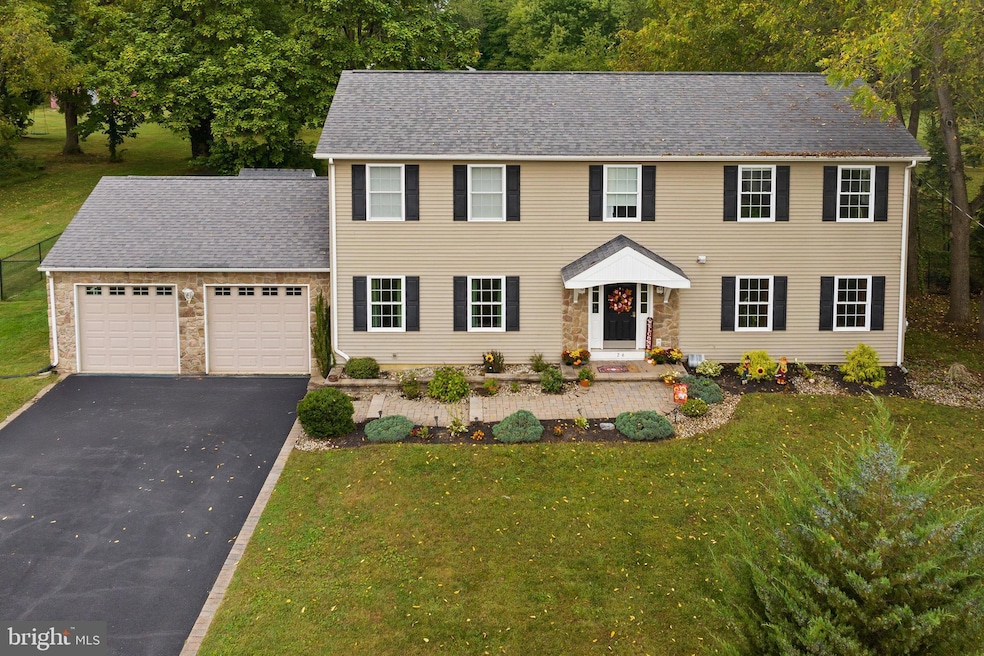 26 Fenton Ln, Chesterfield, NJ 08515 - photo 1