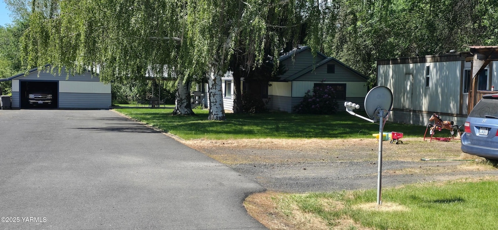 For Sale $383,000