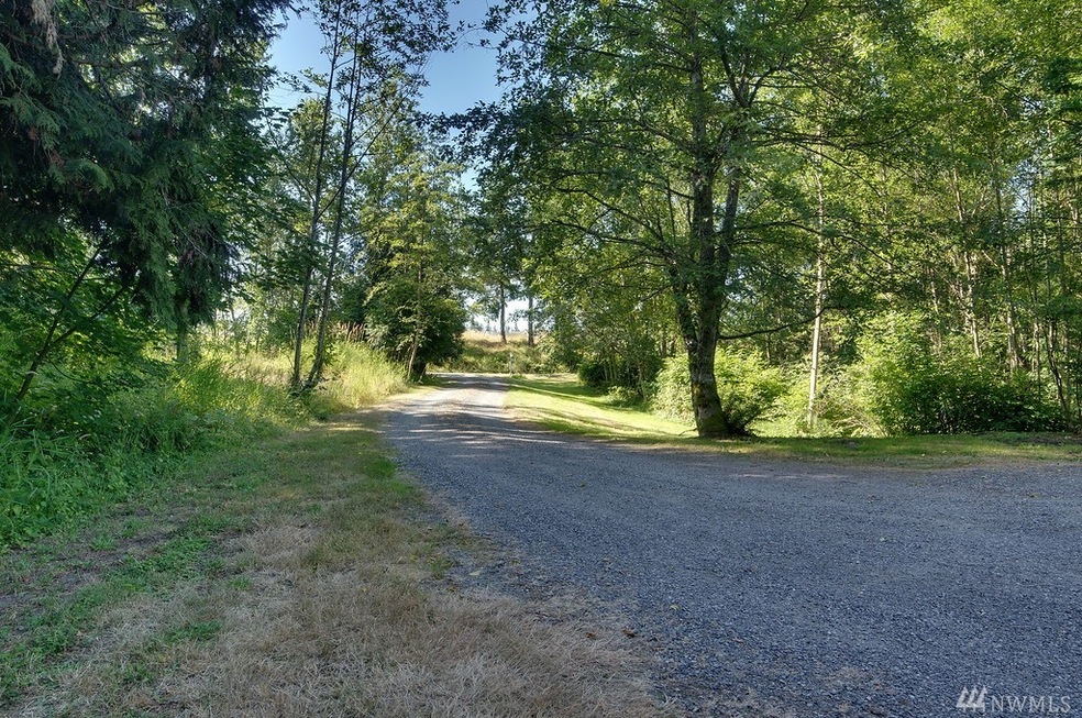 1372 Hunsicker Rd, Bellingham, WA 98226 - photo 1