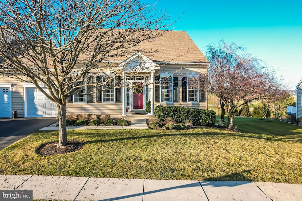 137 Augusta Dr, Honey Brook, PA 19344 - photo 1