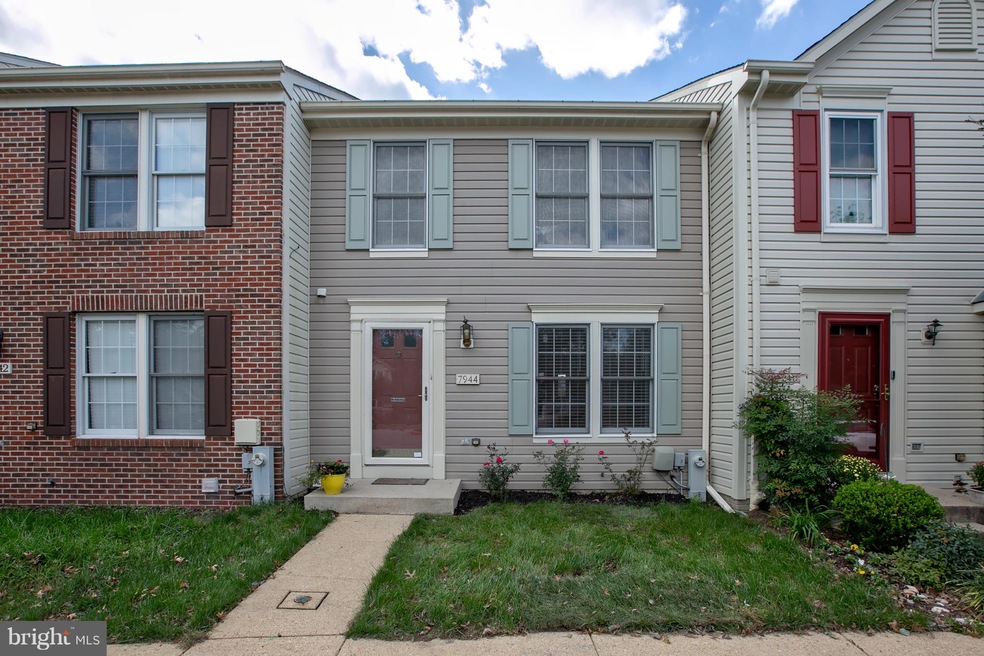 7944 Brightwind Ct, Ellicott City, MD 21043 - photo 1