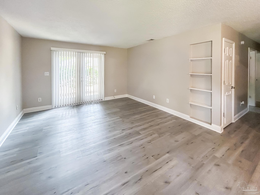 For Rent $1,250/month