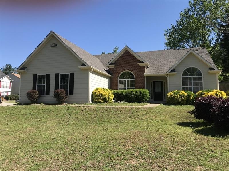 Updated and refurbished Ranch home with  fenced re