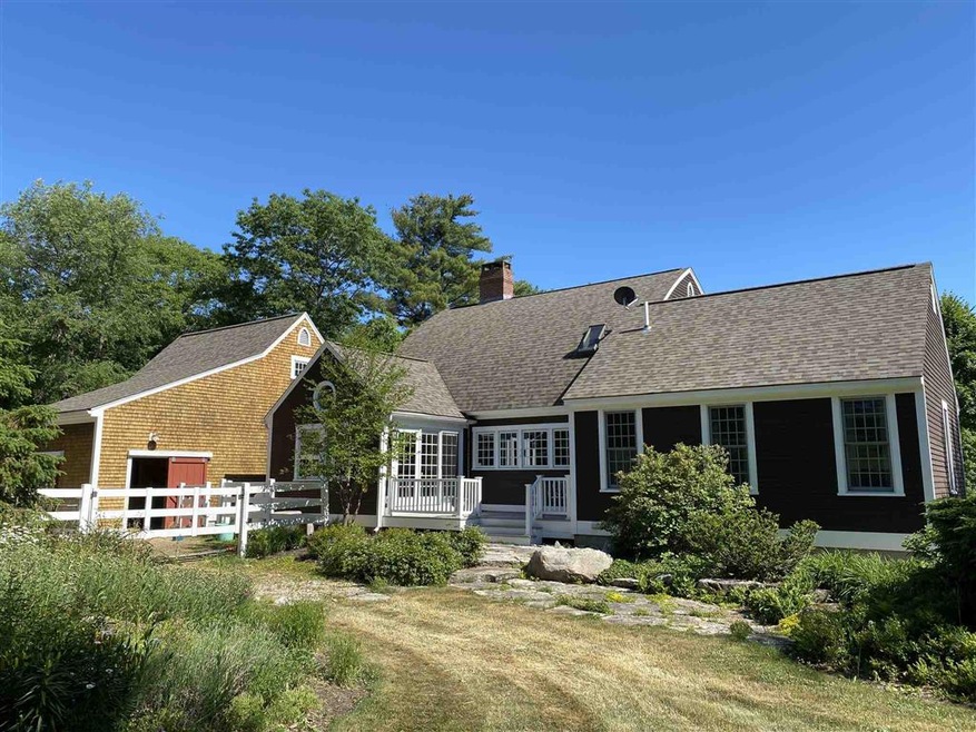 1153 Montalona Rd, Dunbarton, NH 03046 - photo 1