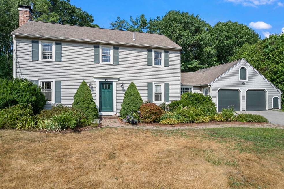 17 Merrifield Dr_102