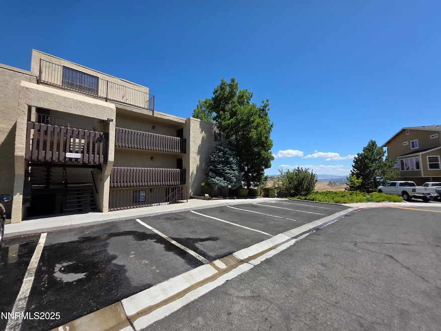 139 Vista Rafael Pkwy unit 53, Reno, NV 89503 - photo 1