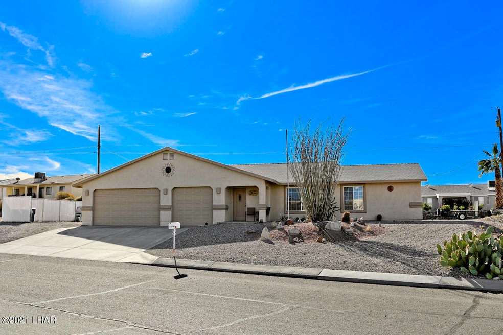 2856 Winterhaven Dr-1