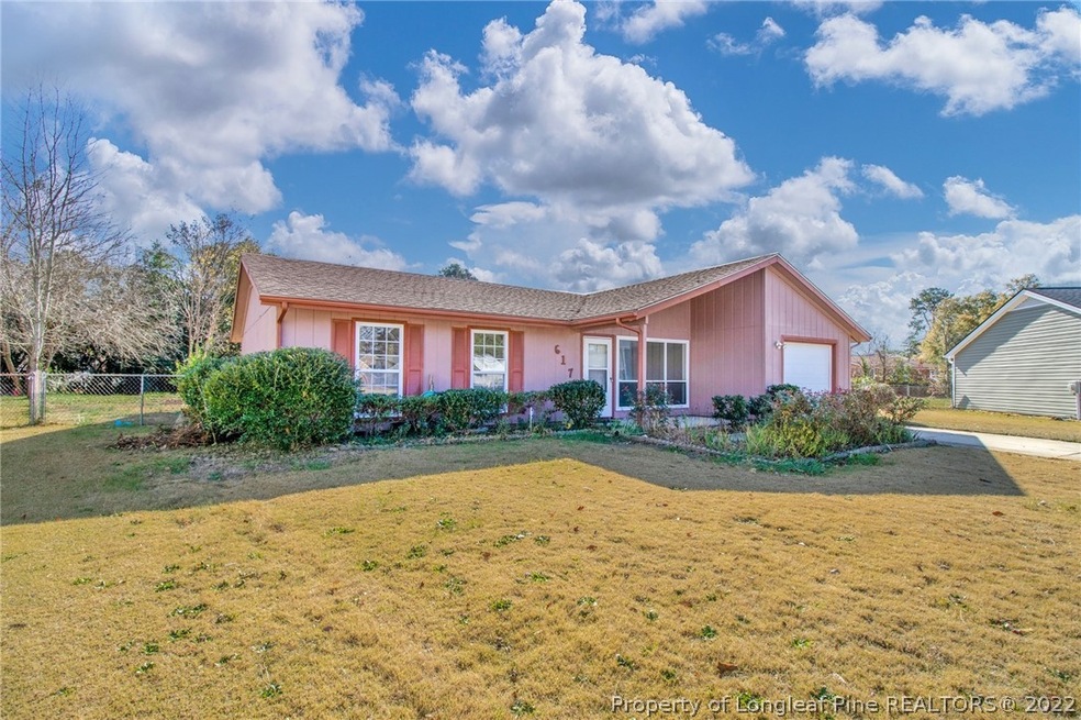 617 Missenburg Ct, Fayetteville, NC 28314 - photo 1