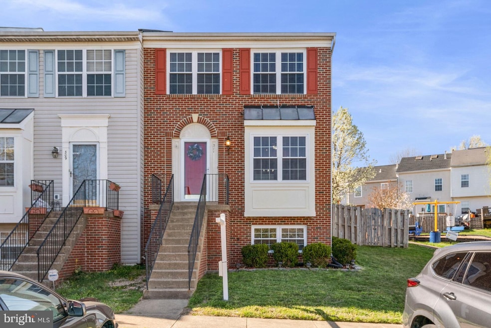 311 Tolbelt Ct, Stafford, VA 22554 - photo 1