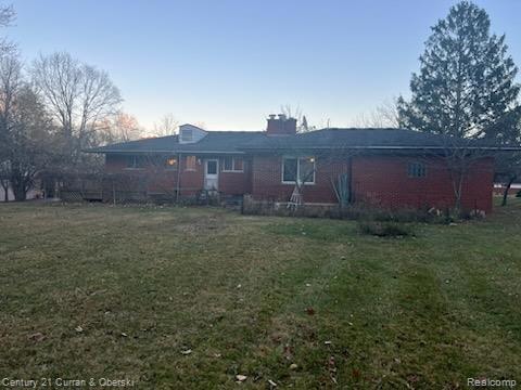 6886 E Nashway, West Bloomfield, MI 48322 - photo 1