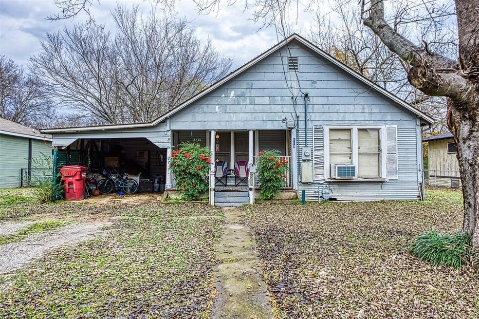 809 Seven Oaks Rd, Bonham, TX 75418 - photo 1